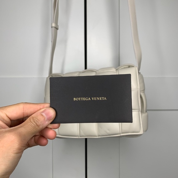 Bottega Veneta Padded Cassette Classic White Leather - Picture 13 of 16